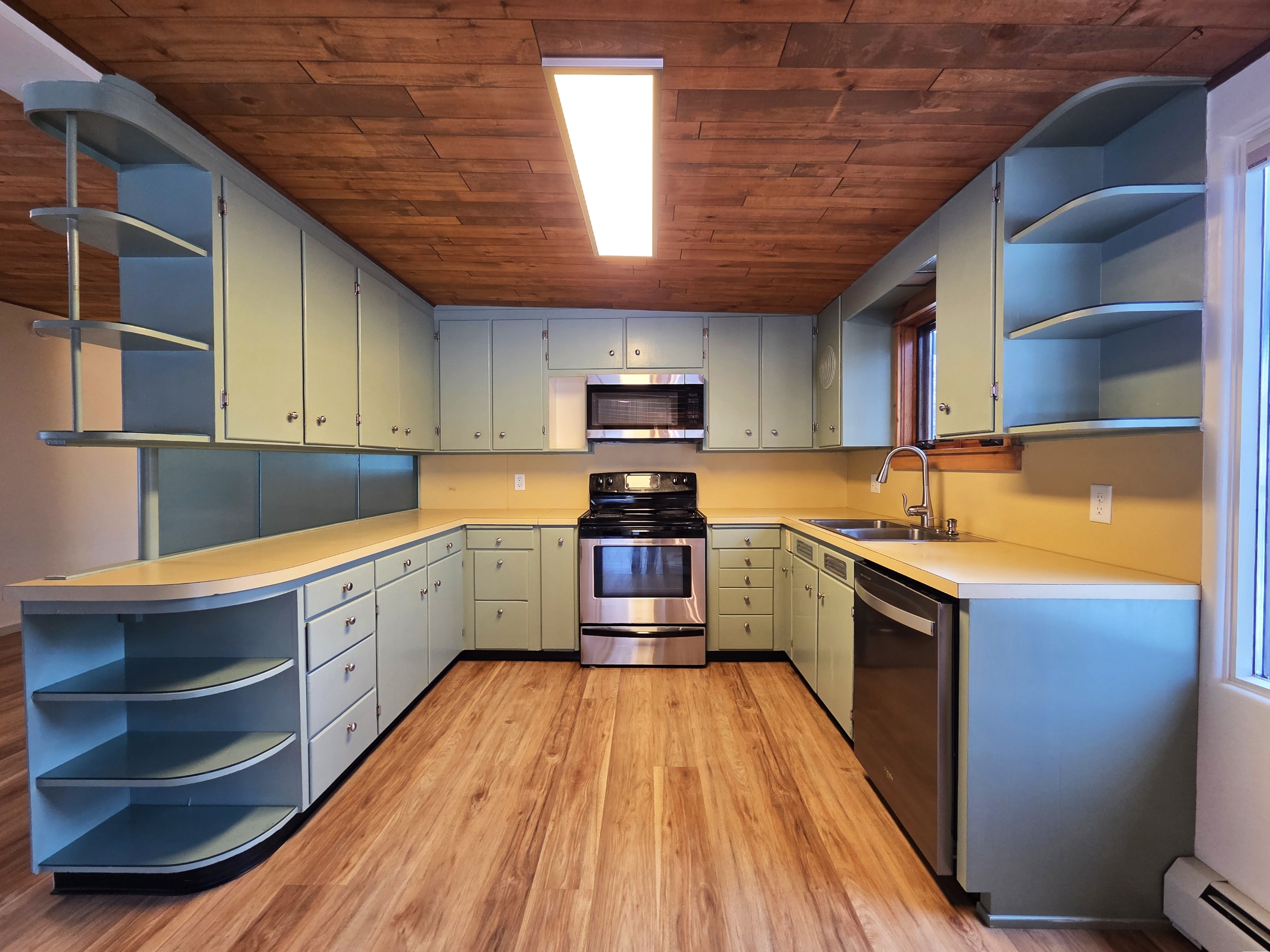 621 South 14th Avenue